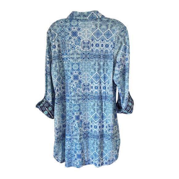 Aqua et Sol Dress Cover-Up Button-Front Women’s M Roll-Tab Blue Patchwork Print - Picture 6 of 13